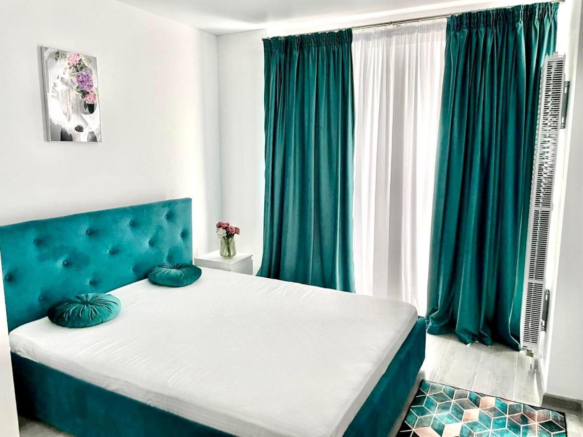 Ferienwohnung Dominic 2 Beds 1 Sofa Parking Pool Apartament By Alezzi Nord10 Năvodari Exterior foto