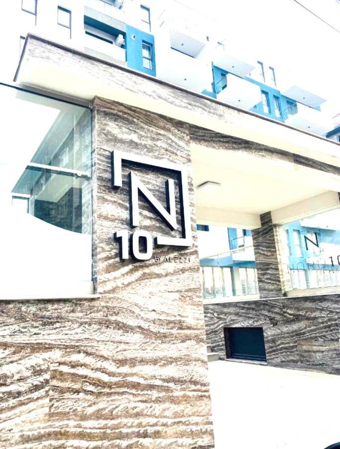 Ferienwohnung Dominic 2 Beds 1 Sofa Parking Pool Apartament By Alezzi Nord10 Năvodari Exterior foto